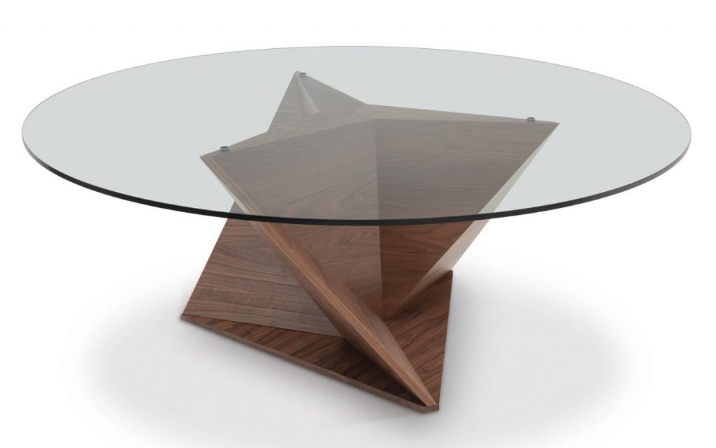 Designed by Vinicius Siega for Saccaro and made of walnut or jequitiba wood